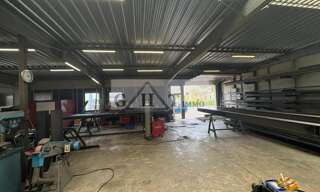 Local industriel  370 m² à vendre à Vaux-le-Pénil (77000)