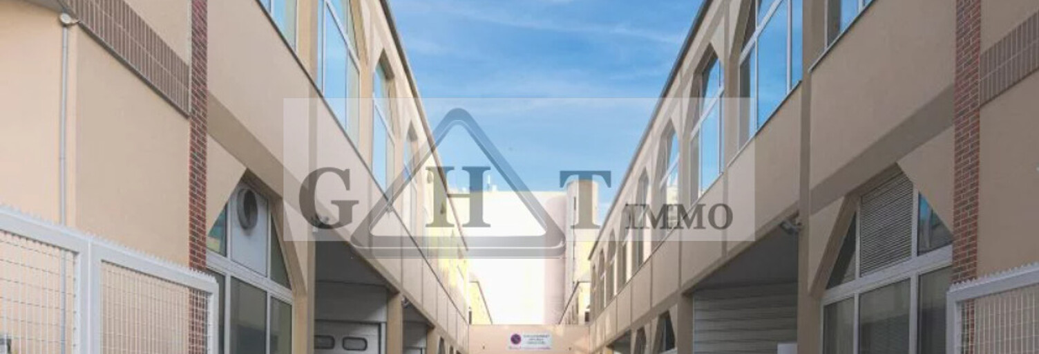 Local industriel  854 m² à louer à Aubervilliers (93300)