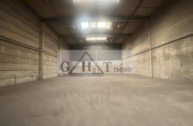 A LOUER 1240 M² ENTREPOT BUREAUX A SAINT-OUEN SUR SEINE — photo du bien