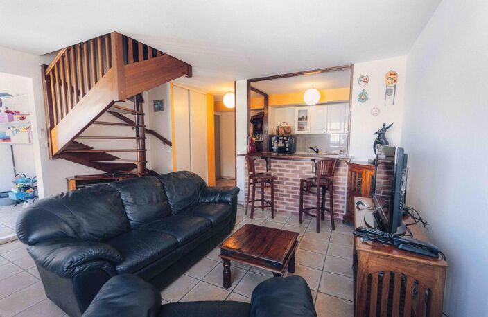 APPARTEMENT T2 | CENTRE-VILLE | CALME — photo 2