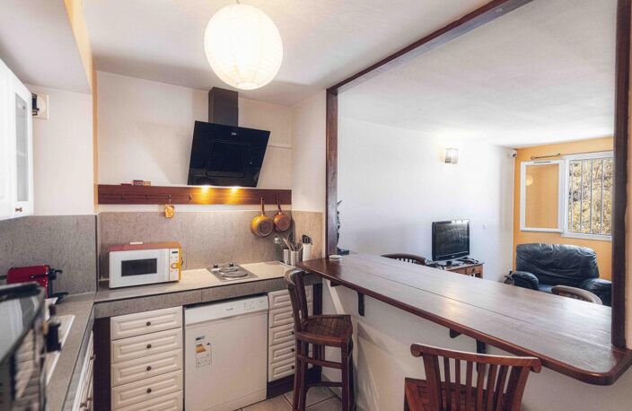 APPARTEMENT T2 | CENTRE-VILLE | CALME — photo 5
