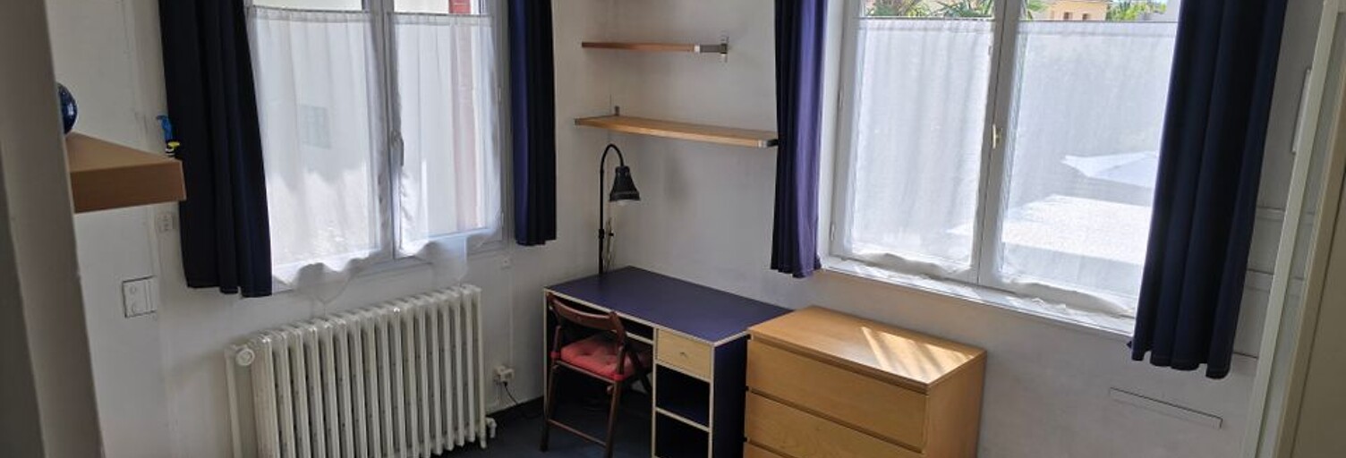 Appartement 1 Pièce 14 m² à louer à Vélizy-Villacoublay (78140)