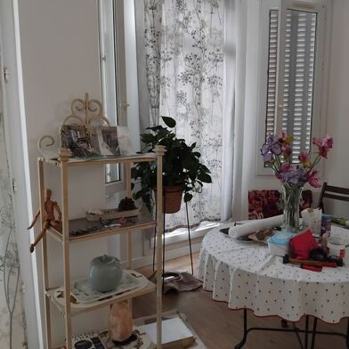 Appartement 2 pièces 830 €