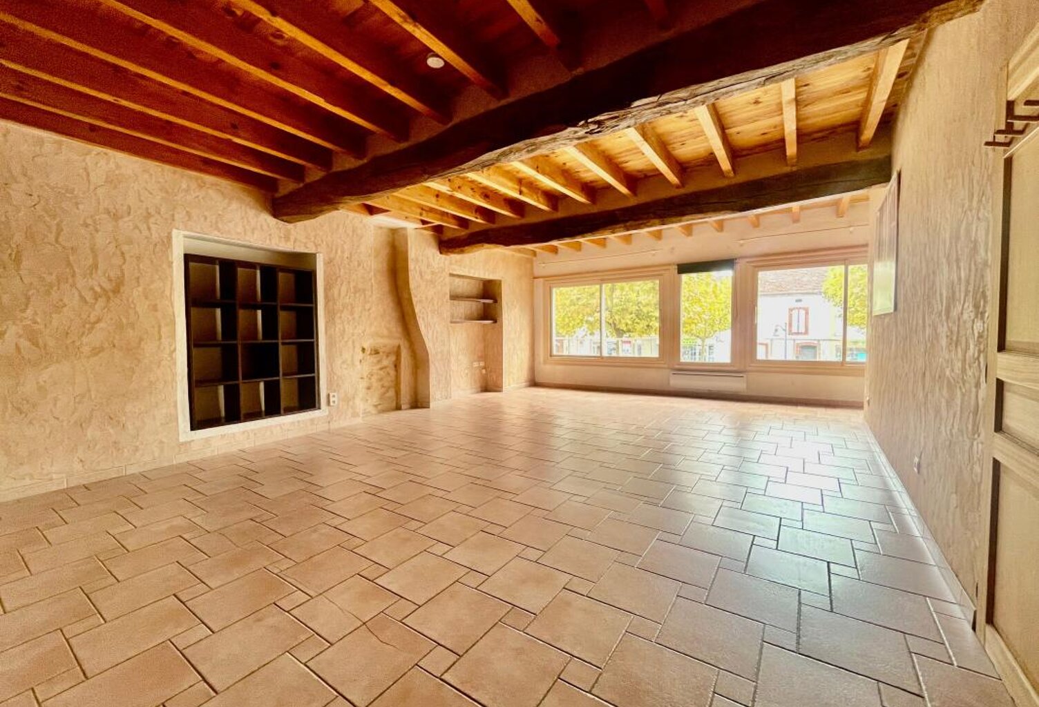 Appartement À Vendre — photo 1