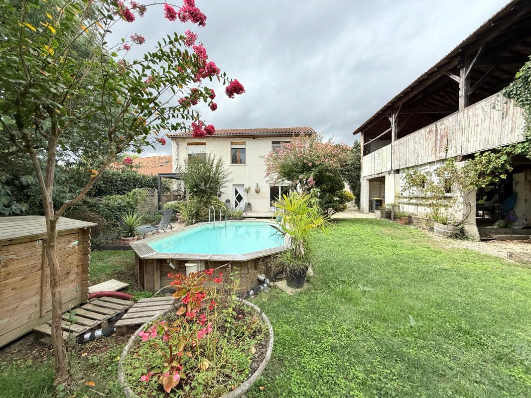 Villa / Maison  T4 à vendre Aire-sur-l'Adour 40800