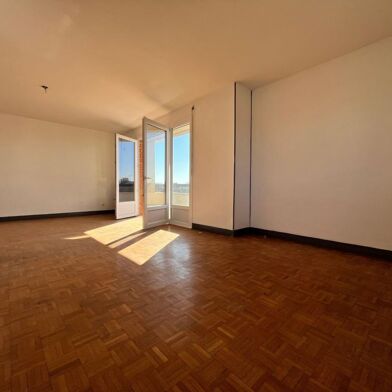 Appartement 3 pièces 49000 €