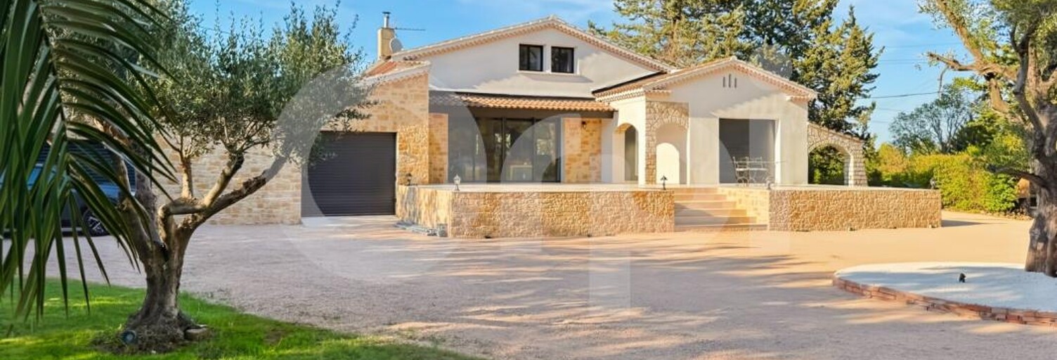 Maison 6 Pièces 185 m² à vendre à Cuers (83390)