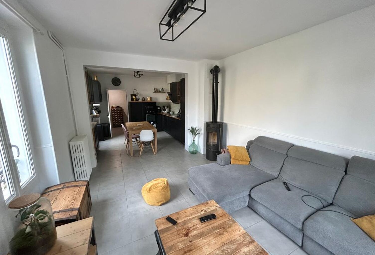 Maison à Vendre de 134 m2 en plein centre ville — photo 1