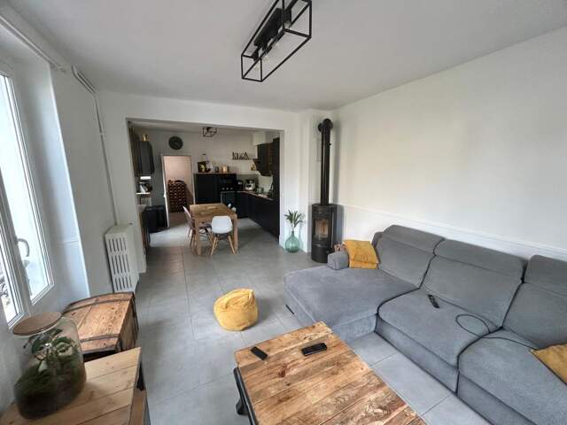 Maison à Vendre de 134 m2 en plein centre ville — photo du bien