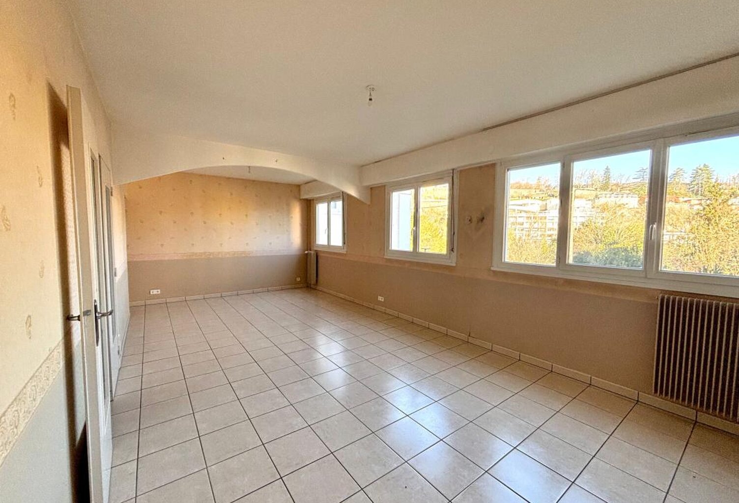 Appartement À Vendre — photo 1