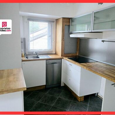 Appartement 4 pièces 210000 €