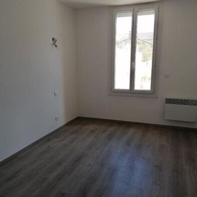 Appartement 1 pièces 375 €