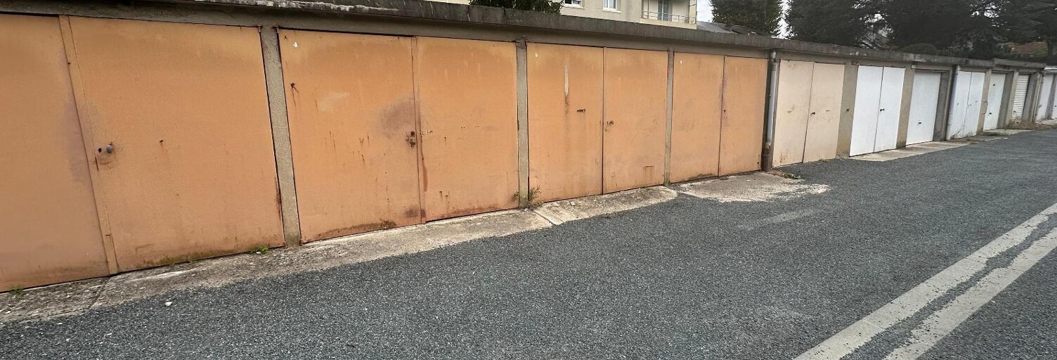 Garage  15 m² à louer à Châteauroux (36000)