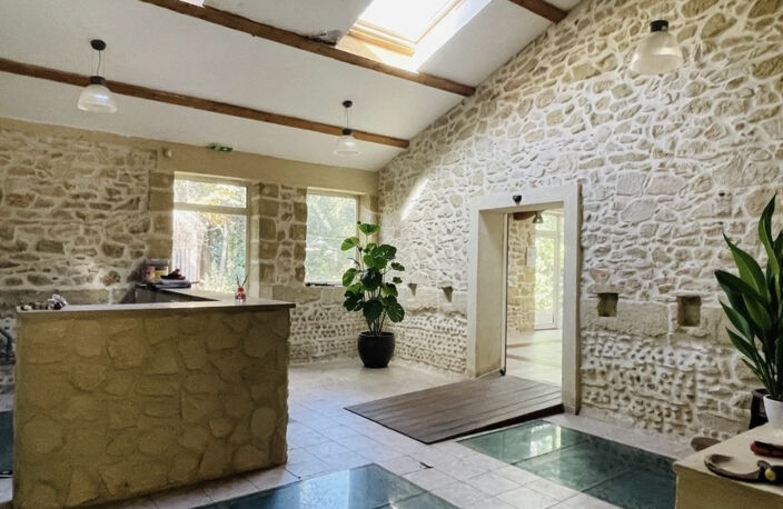 Ensemble immobilier : commerce + habitation — photo 3