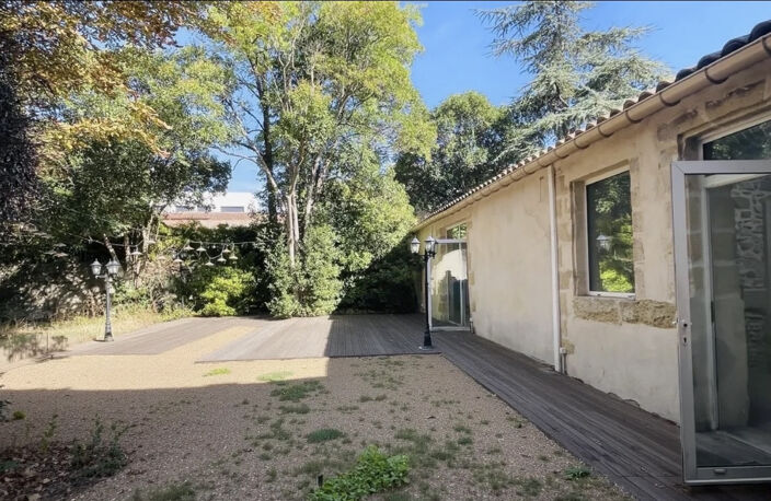 Ensemble immobilier : commerce + habitation — photo 4