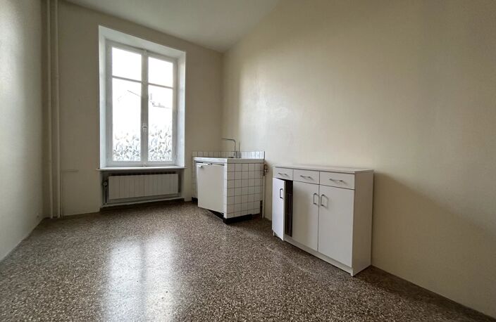 Vente Appartement de caractère à EPINAL — photo 3