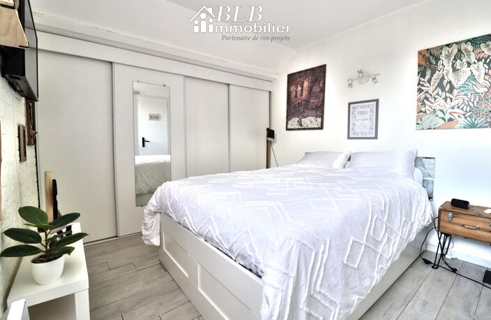 78610 - A VENDRE - LE PERRAY EN YVELINES - DUPLEX 2 PIECES A — photo 4