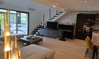 Maison 8 Pièces 213 m² à vendre à Seilh (31840)