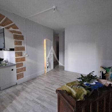 Immeuble  315000 €