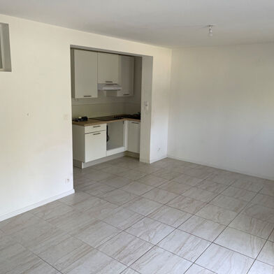 Appartement 2 pièces 770 €