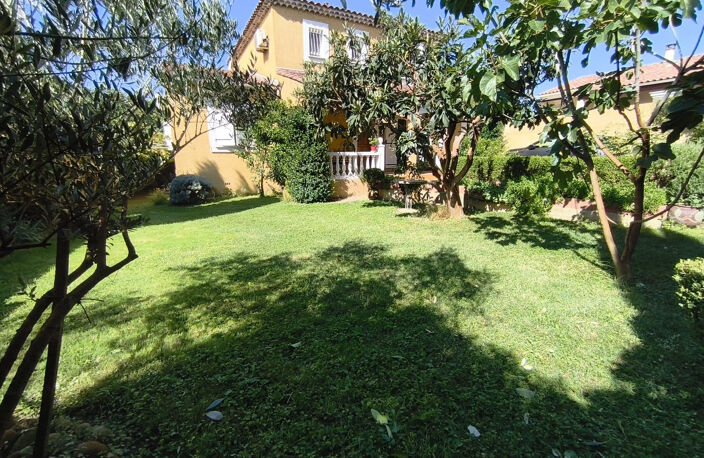 DPT TARASCON (13) A VENDRE VILLA  AVEC GARAGE ET JARDIN — photo 2