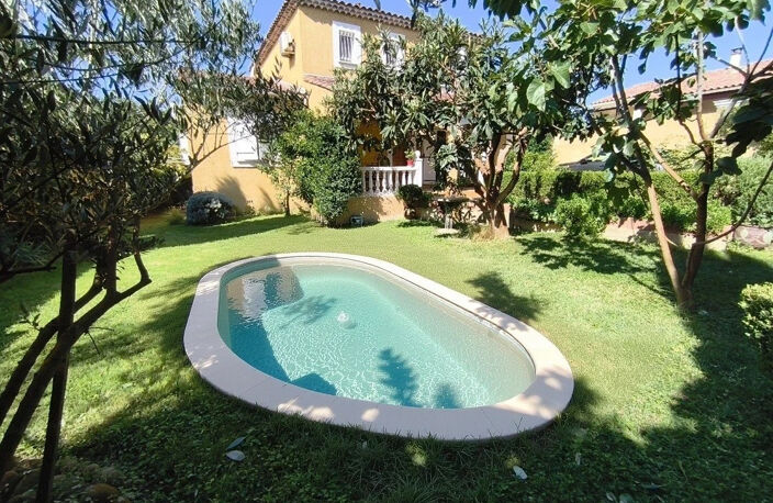 DPT TARASCON (13) A VENDRE VILLA  AVEC GARAGE ET JARDIN — photo 3