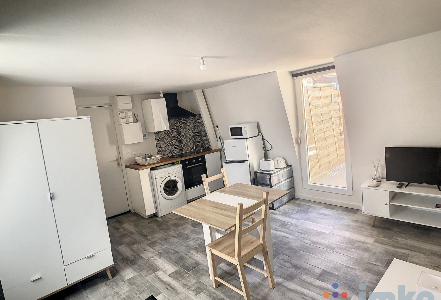 Studio meublé proche plage avec terrasse — photo 1