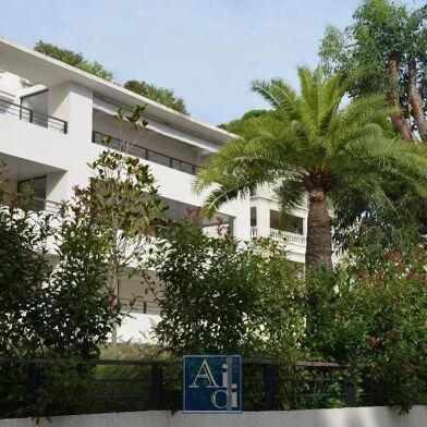 Appartement 2 pièces 349000 €