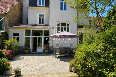 Maison 14 pièces 585000 €