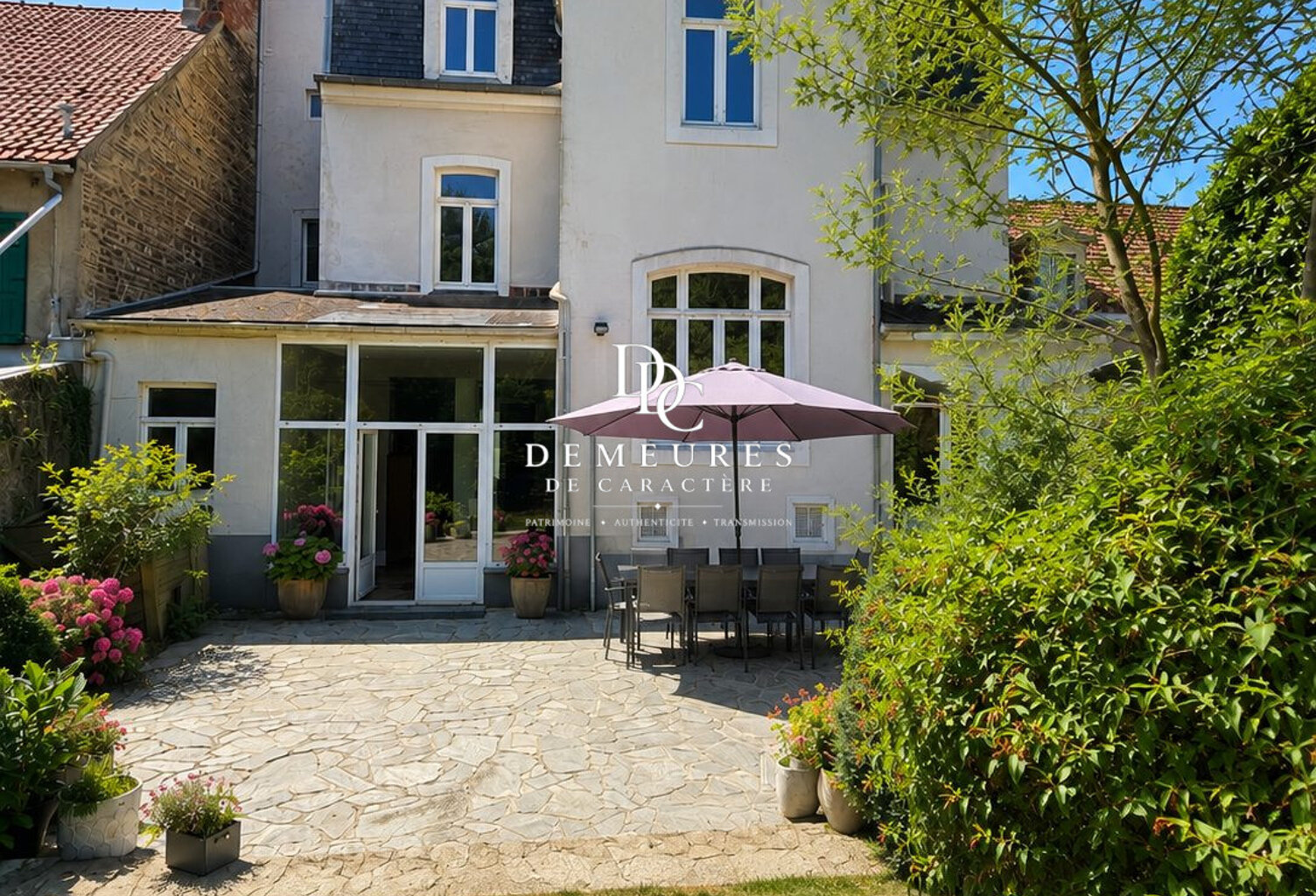Belle demeure boulonnaise de 400m² 9 chambres — photo 1