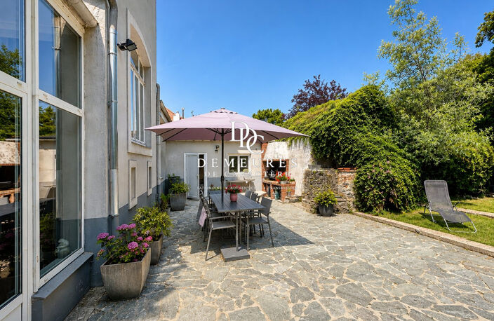 Belle demeure boulonnaise de 400m² 9 chambres — photo 3