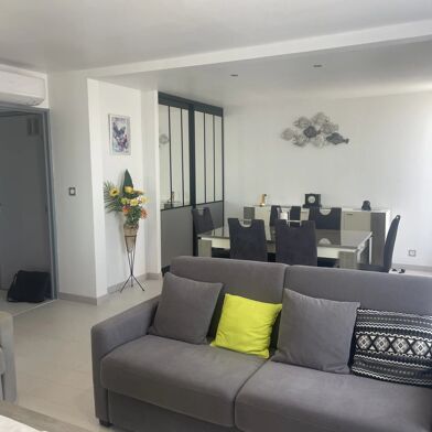 Appartement 4 pièces 266000 €