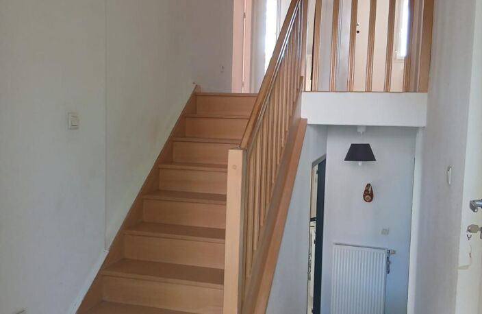 Vente maison 5 pièces 93 m² Héricourt (70400) — photo 3