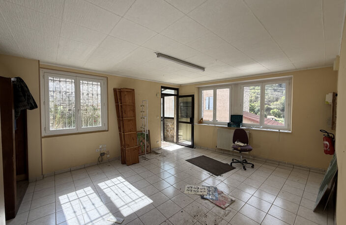 Maison de village 114 m2 à Saint Julien Vocance avec jardin — photo 3