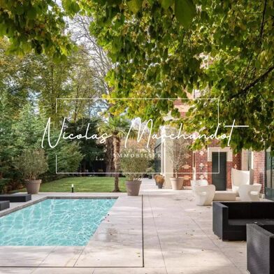 Maison 8 pièces 5900000 €