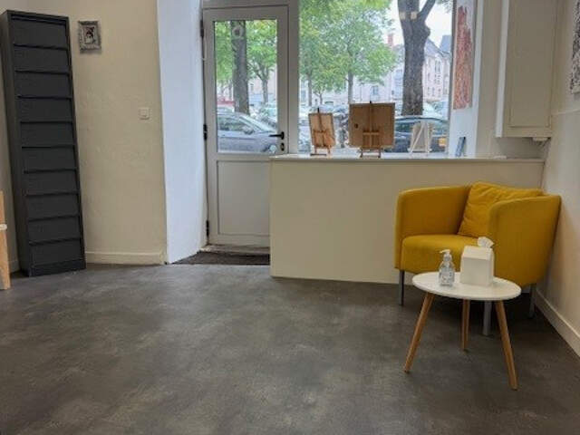 LOCAL COMMERCIAL A CEDER ANGERS HYPERCENTRE — photo du bien