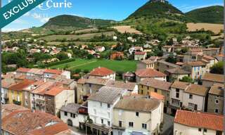 Immeuble  383 m² à vendre à Saint-Georges-de-Luzençon (12100)