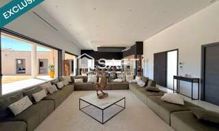 Maison 8 Pièces 236 m² à vendre à Aigues-Mortes (30220)