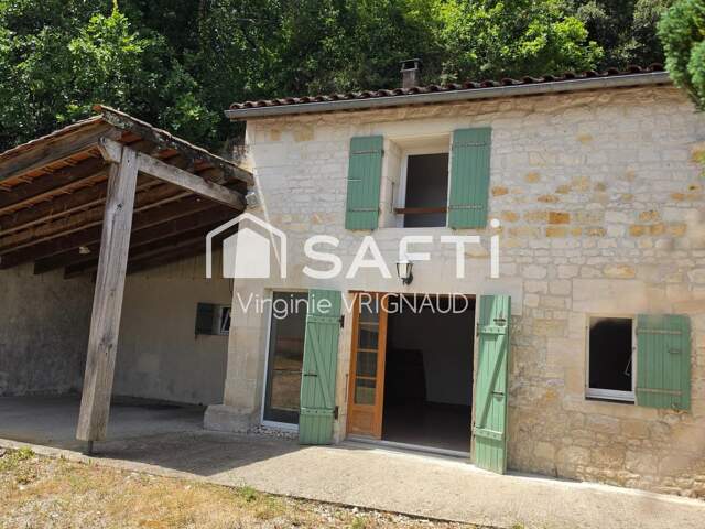 maison en pierre ,possibilité d'agrandissement, idéal premier achat en investissement locatif, cour, jardin — photo du bien