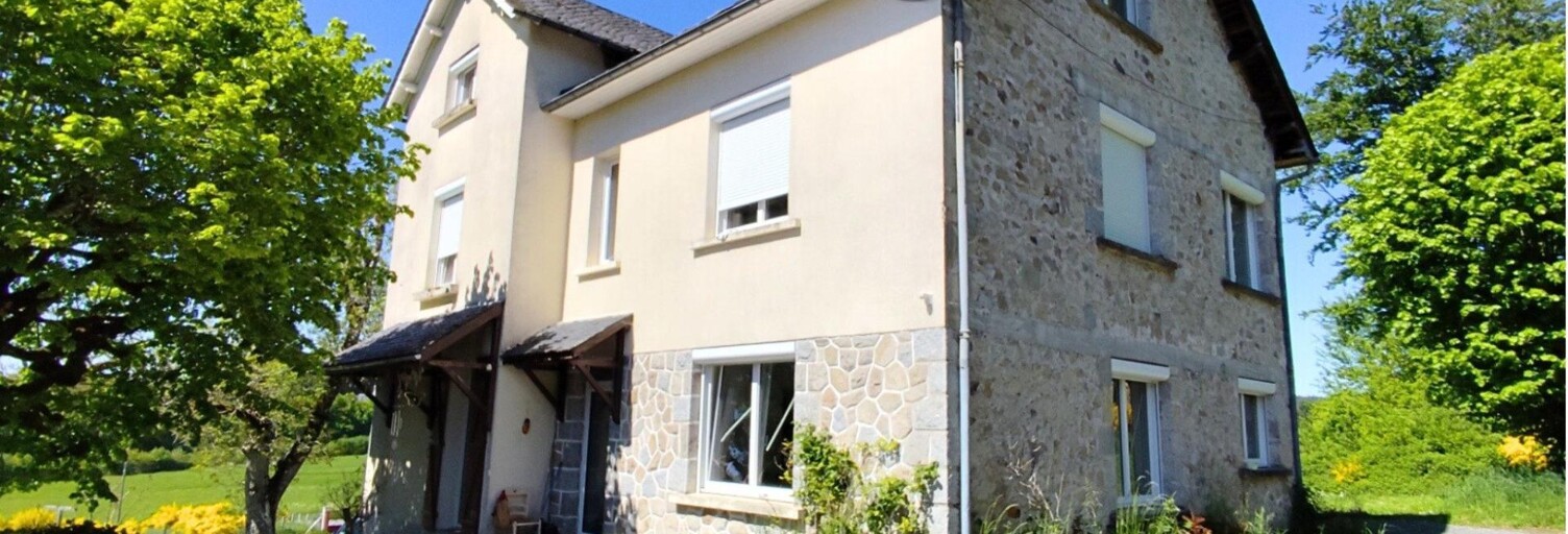 Maison 10 Pièces 220 m² à vendre à Saint-Fréjoux (19200)