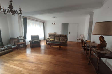 Appartement 5 pièces 216275 €