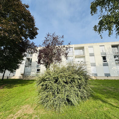 Appartement 4 pièces 90000 €