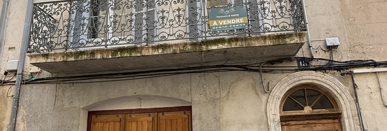 Immeuble  311 m² à vendre à Nîmes (30000)