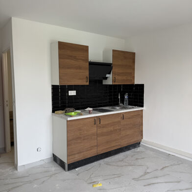 Appartement 1 pièces 680 €