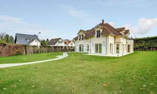 Maison 7 Pièces 251 m² à louer à La Celle-Saint-Cloud (78170)