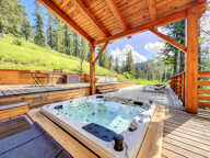 Chalet 385 m2 sur 2700 du terrain avec une piscine et jacuzz — photo 4