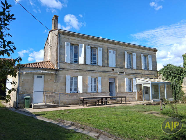 Maison en pierre au calme à Pauillac — photo du bien