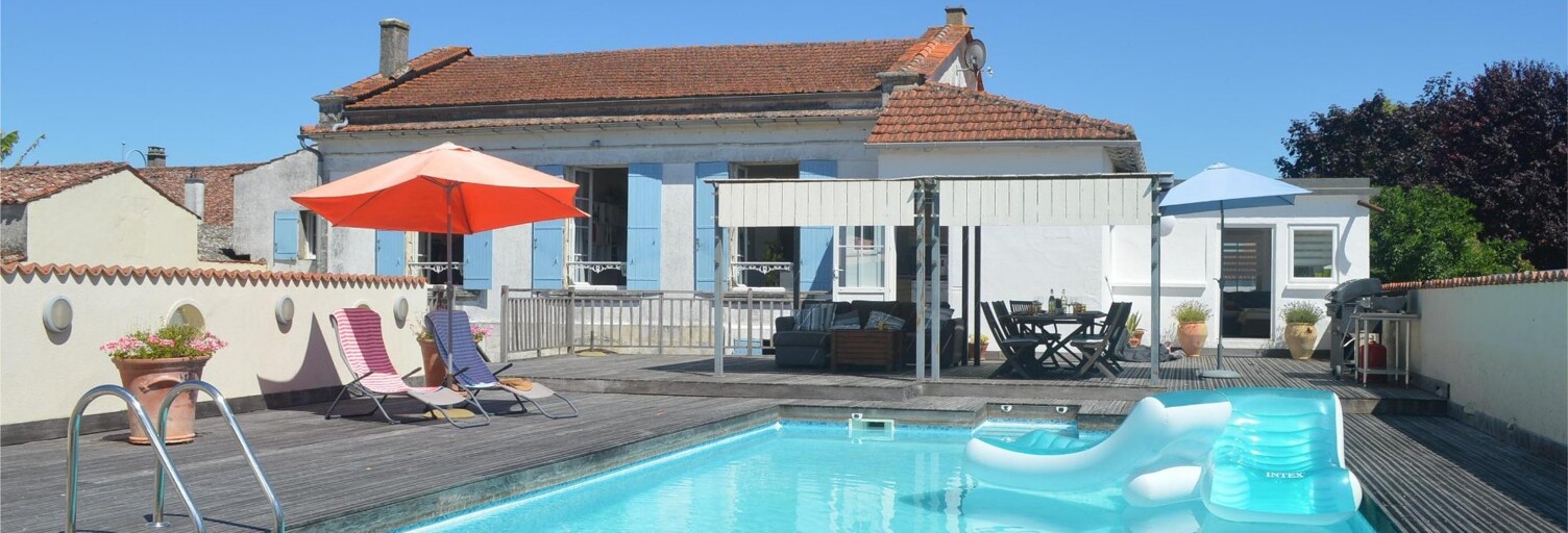 Maison 10 Pièces 137 m² à vendre à Muron (17430)