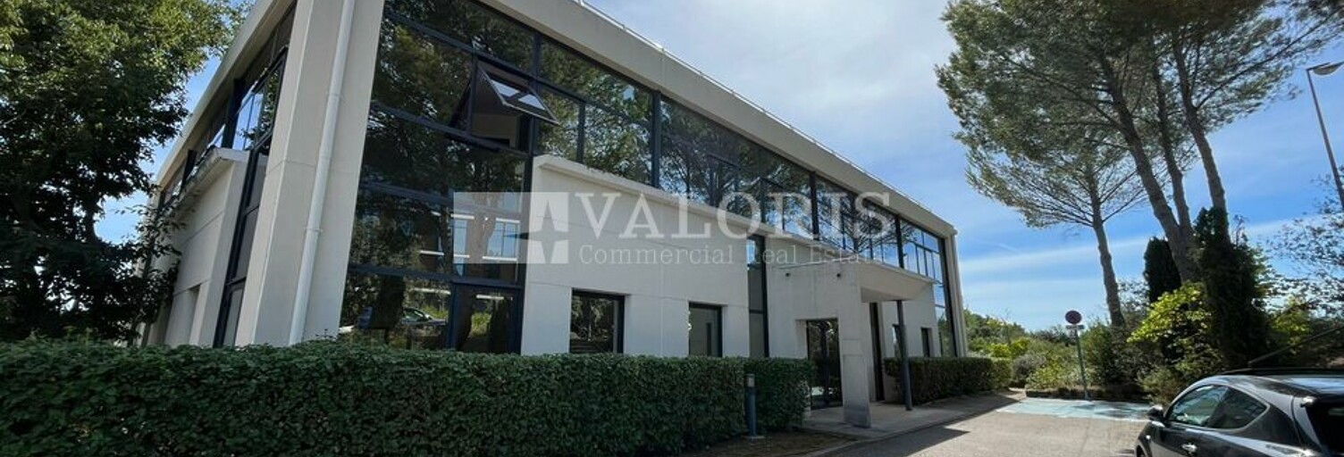 Bureau  97 m² à louer à Aix-en-Provence (13100)