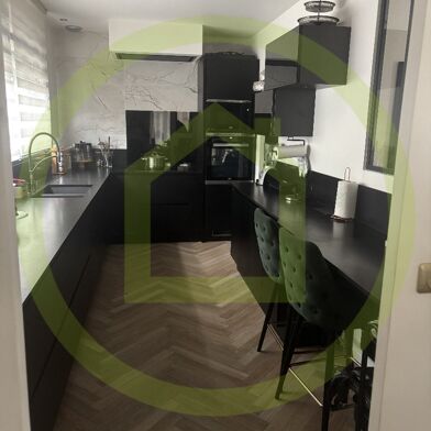 Maison 5 pièces 628000 €